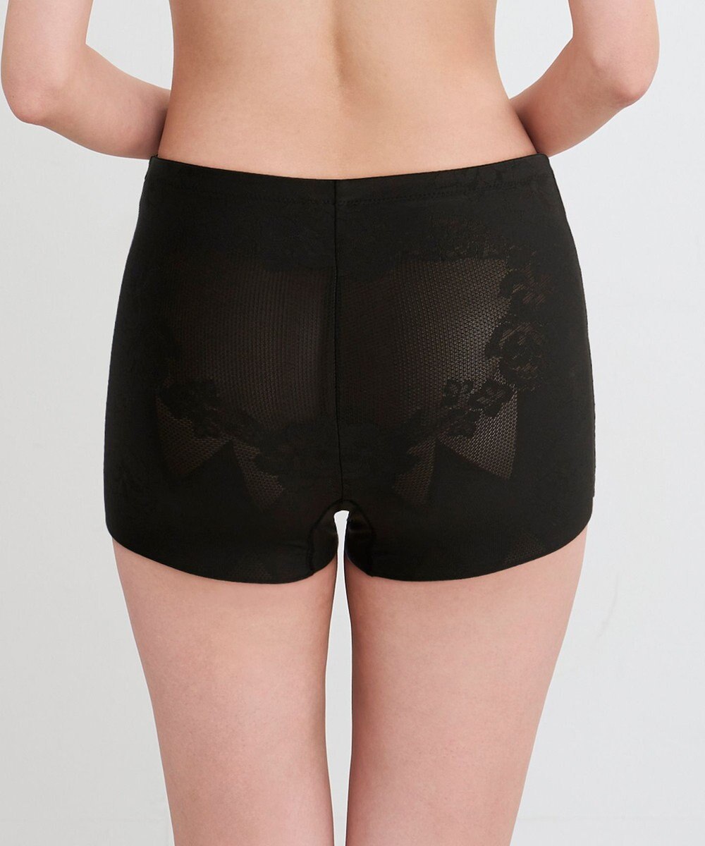 WACOAL 【-5歳のガードル】 ショート丈 「-５歳」の着やせシルエットに 吸汗速乾・通気性(身生地) レディース GRC323 /ワコール 