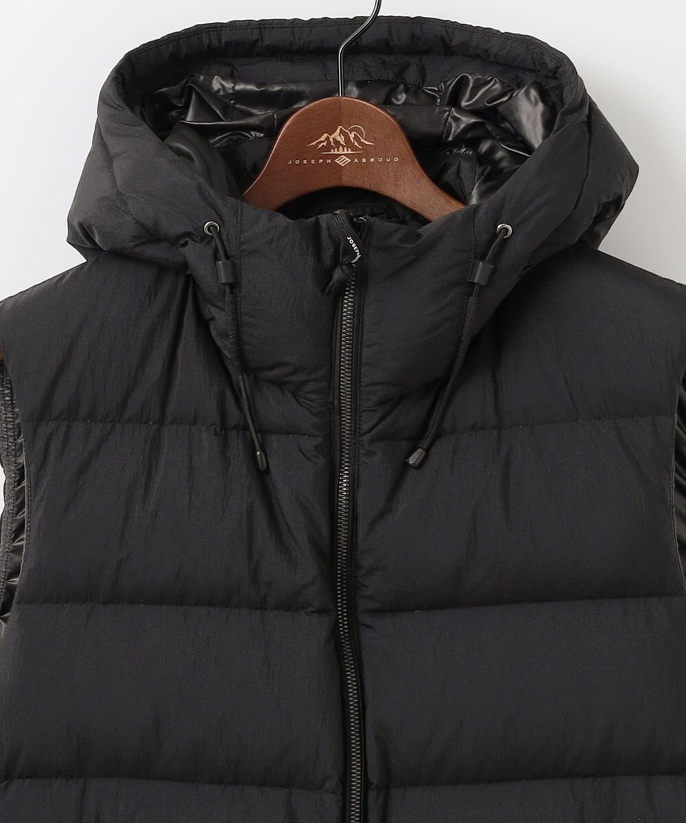 JOSEPH ABBOUD MOUNTAIN 【サステナブル/軽量/8ポケット/JAPANファブリック】ライトナイロンワッシャー アウトドアダウンベスト 
