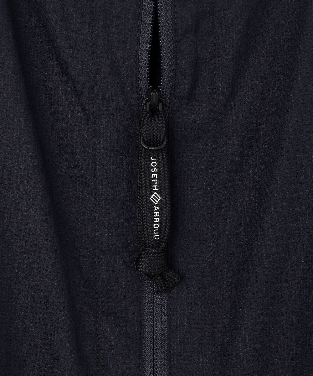 JOSEPH ABBOUD MOUNTAIN 【軽量/ECO撥水/ポケッタブル】ナイロンフライリップ ブルゾン 