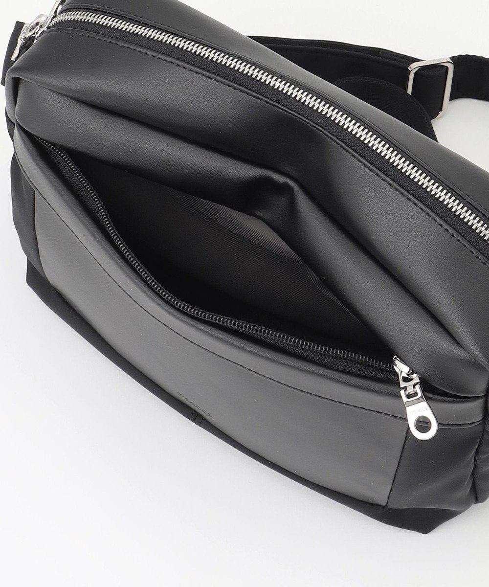 Y'SACCS ブロックモチーフショルダー 