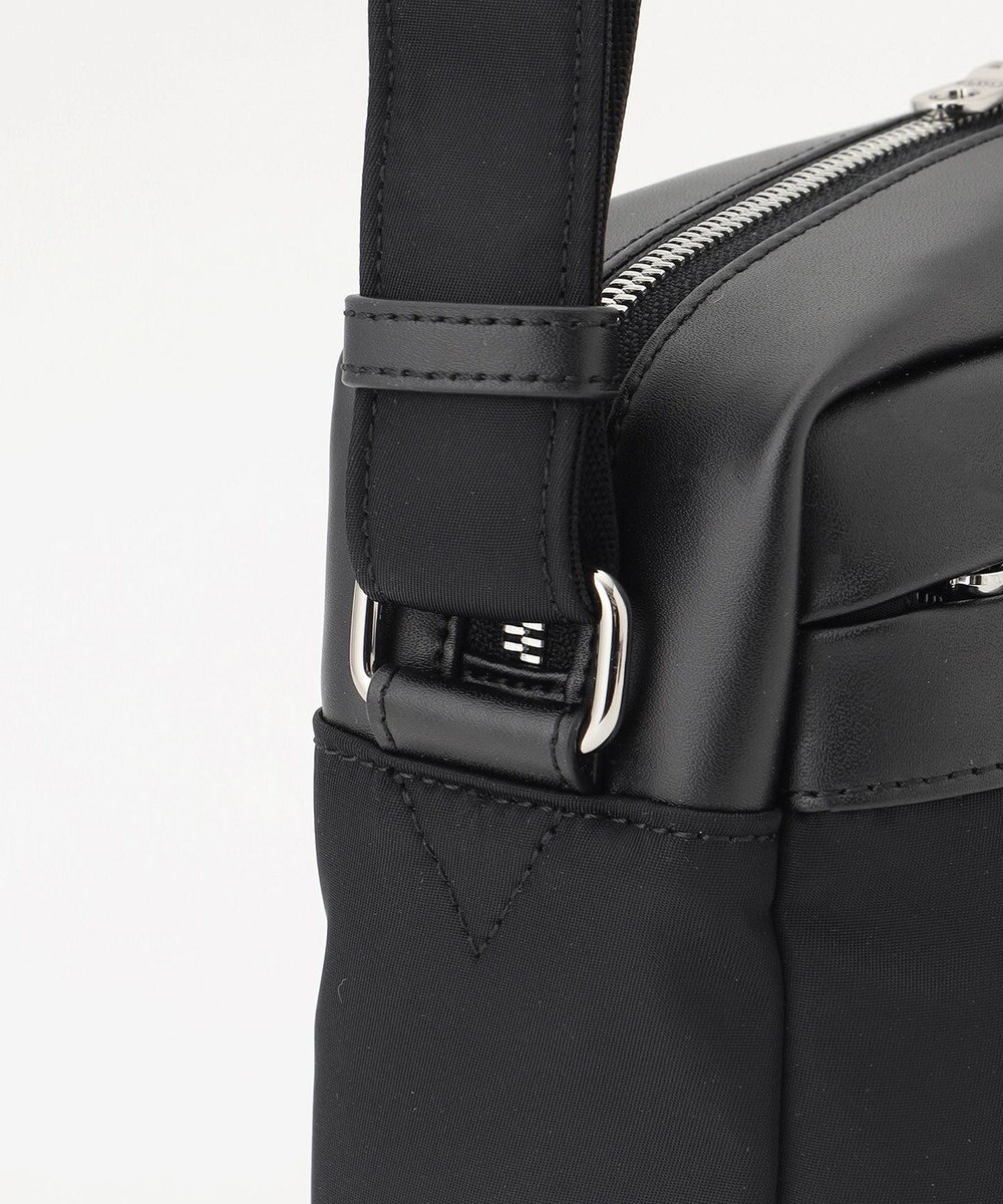 Y'SACCS ブロックモチーフショルダー 