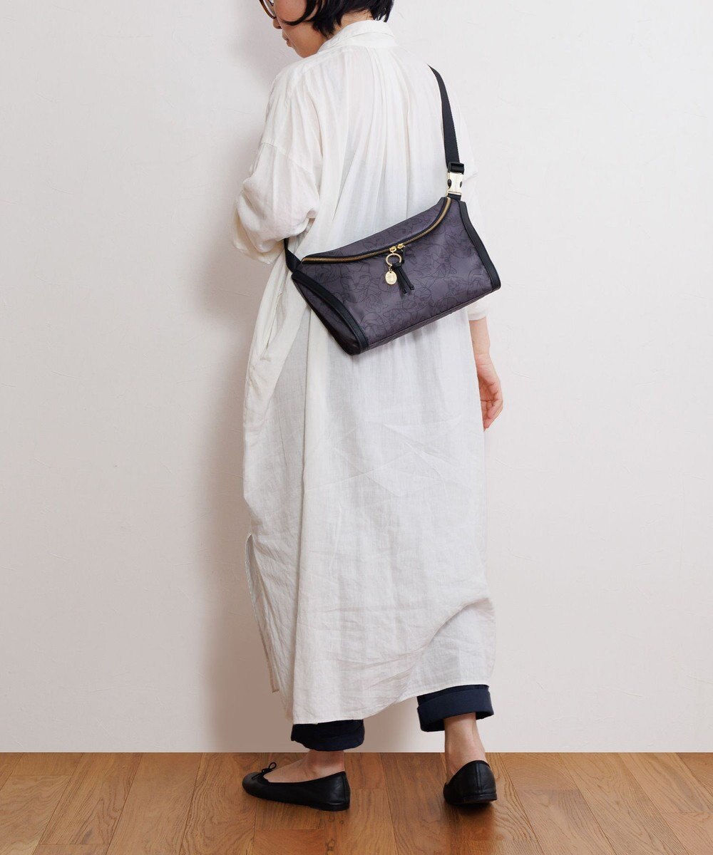 ACE BAGS & LUGGAGE HAyU × ace.  ユッカ ショルダーバッグ 17835 