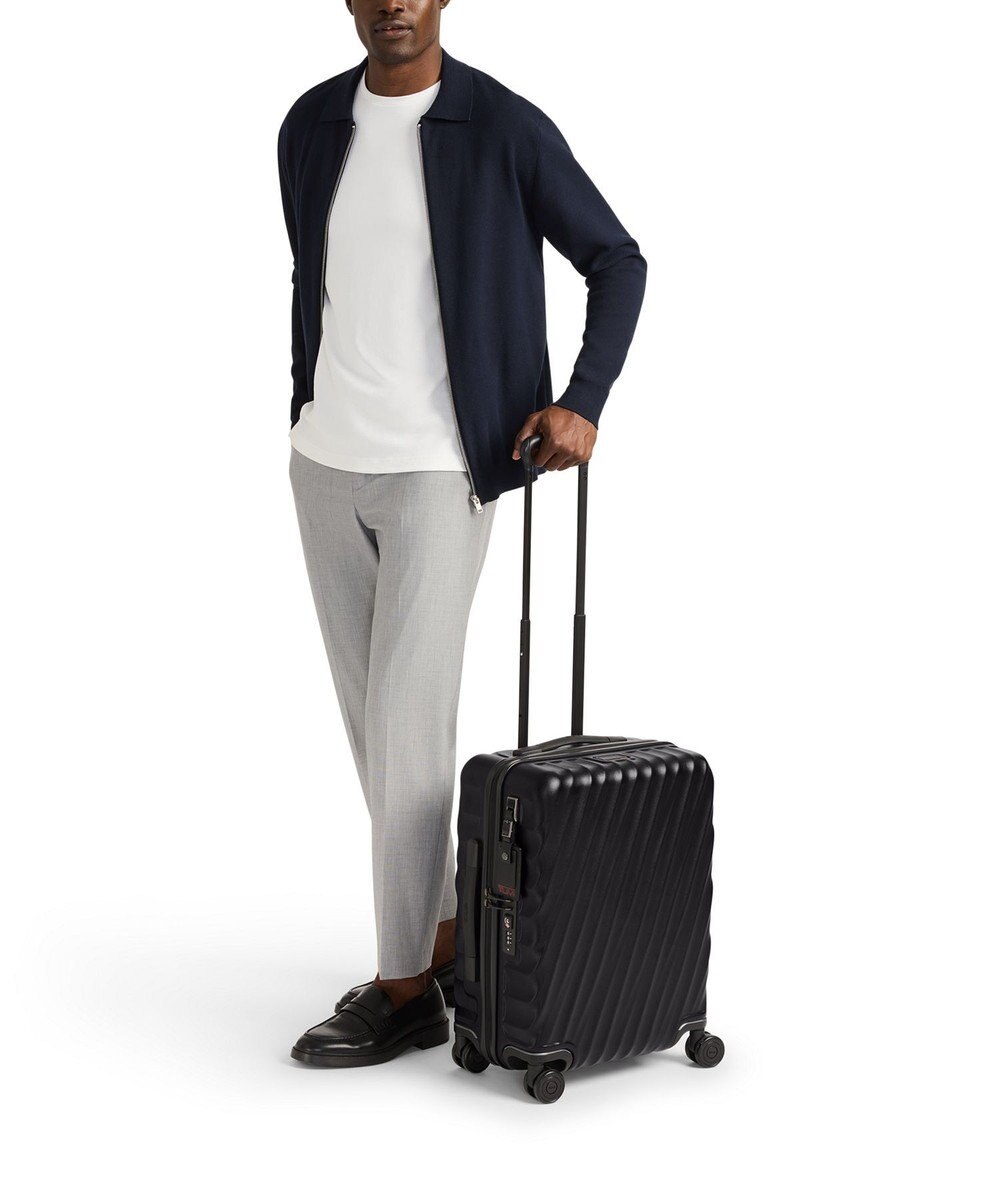 TUMI 19 DEGREE スモール・コンパクト・4ウィール・ブリーフ スーツケース（機内持ち込みサイズ） 