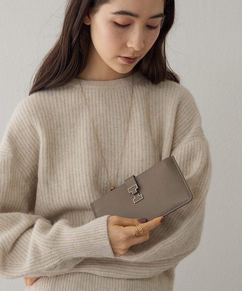 IACUCCI アバ ロングウォレット CERVO 