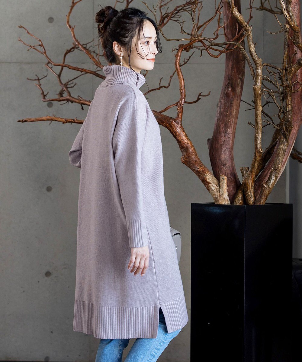 Tiaclasse 【洗える】華のあるニットタートルワンピース 