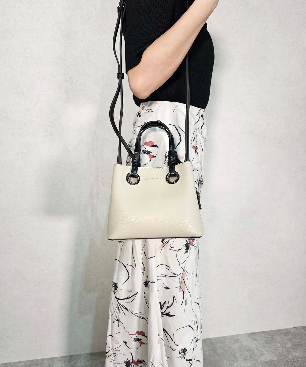 style code 【MERCURYDUO/マーキュリーデュオ】メタルアイレット　ミニショルダーバッグ、ハンドバッグ 