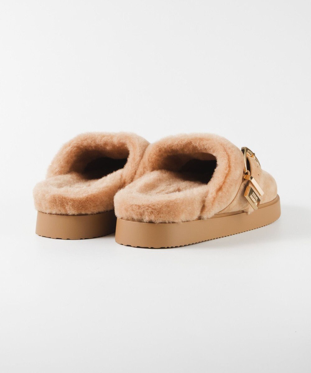 STEVE MADDEN COZY-UP ファーバックルサボ 