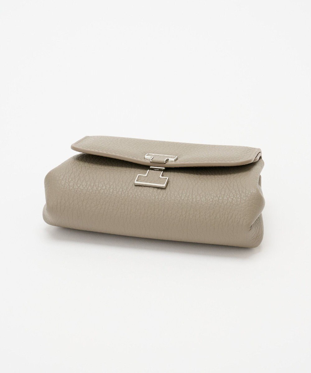 IACUCCI アバ ウォレット CERVO 