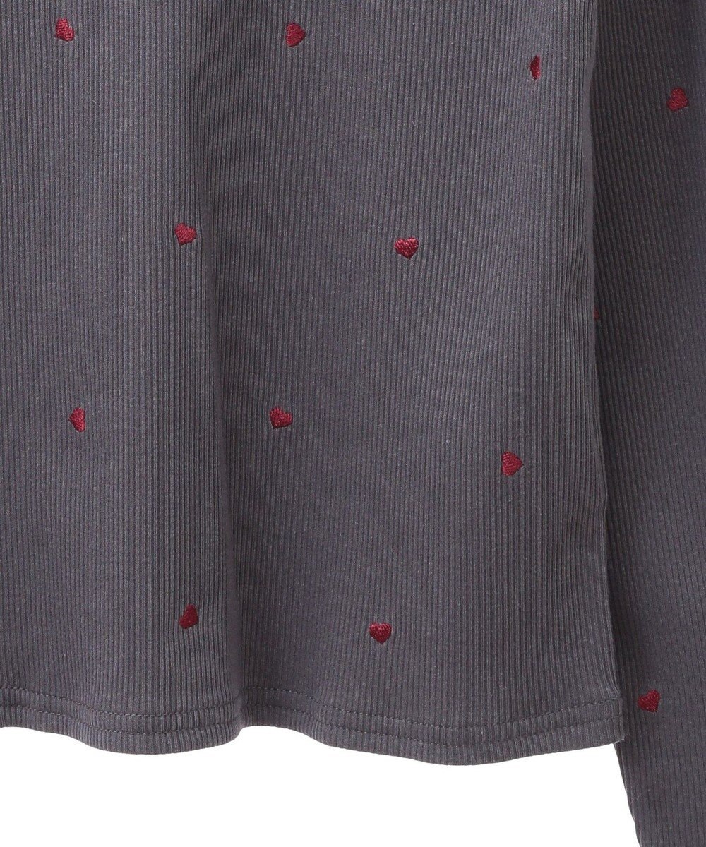 Green Parks ・ＤＯＵＢＬＥ　ＦＬＡＧＳ　ハート刺繍リブロンＴＥＥ 