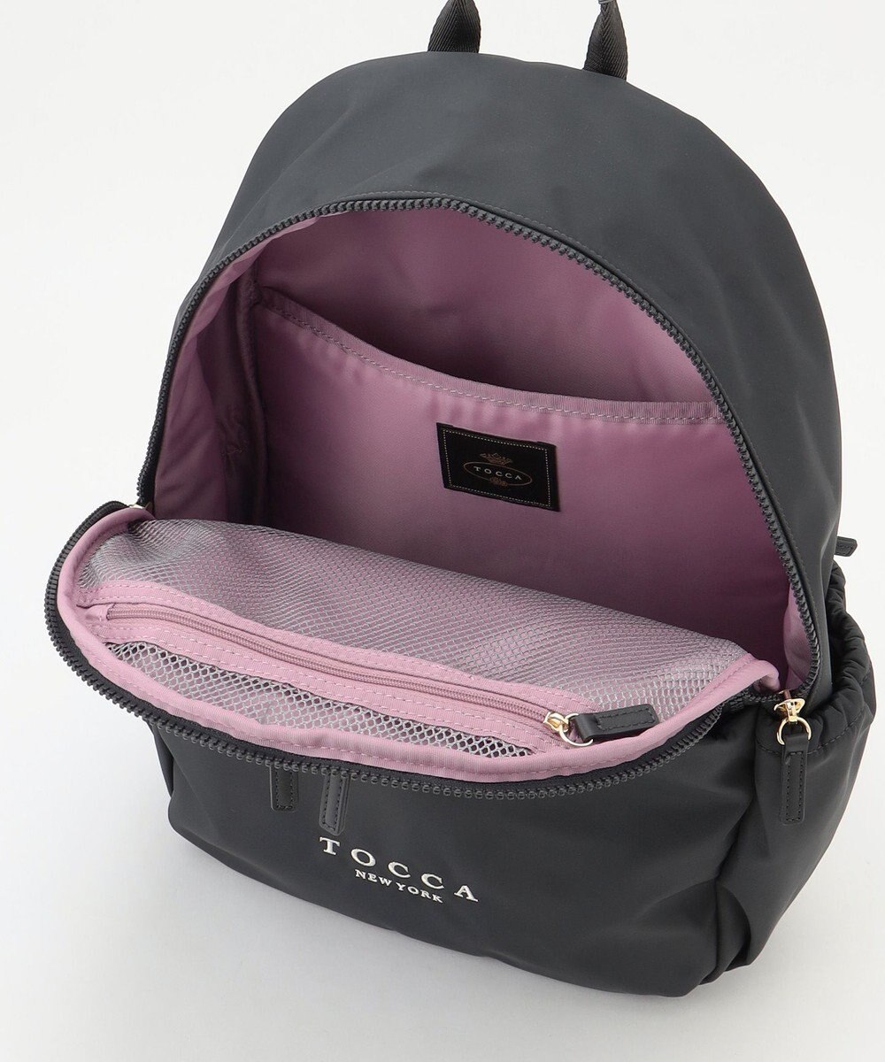 TOCCA 【WEB＆一部店舗限定】【A4サイズ対応・環境に優しい素材】COLLINA BACKPACK 13ポケット バックパック 