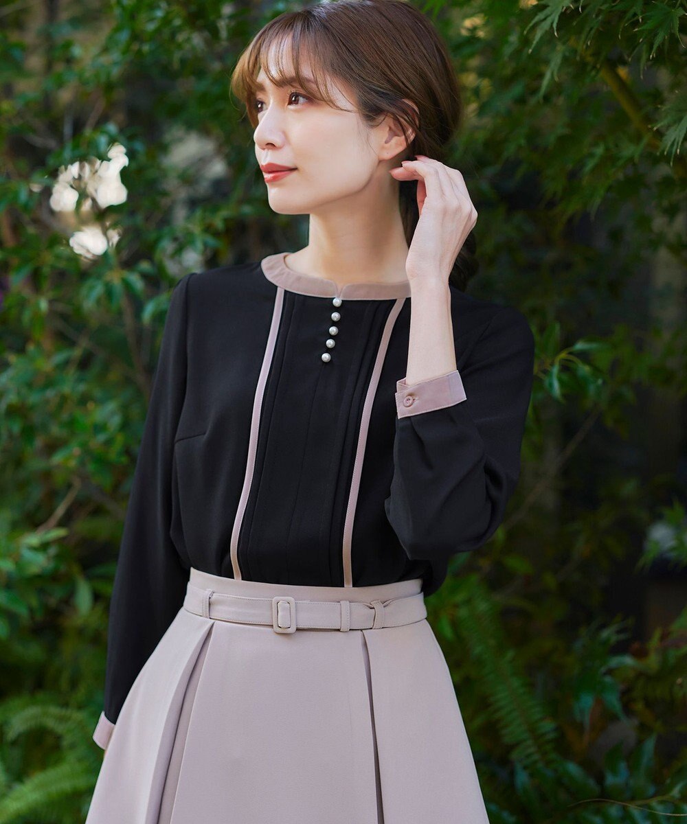 Tiaclasse 【ダブルストレッチ・洗える】ベルト付きタックスカート 