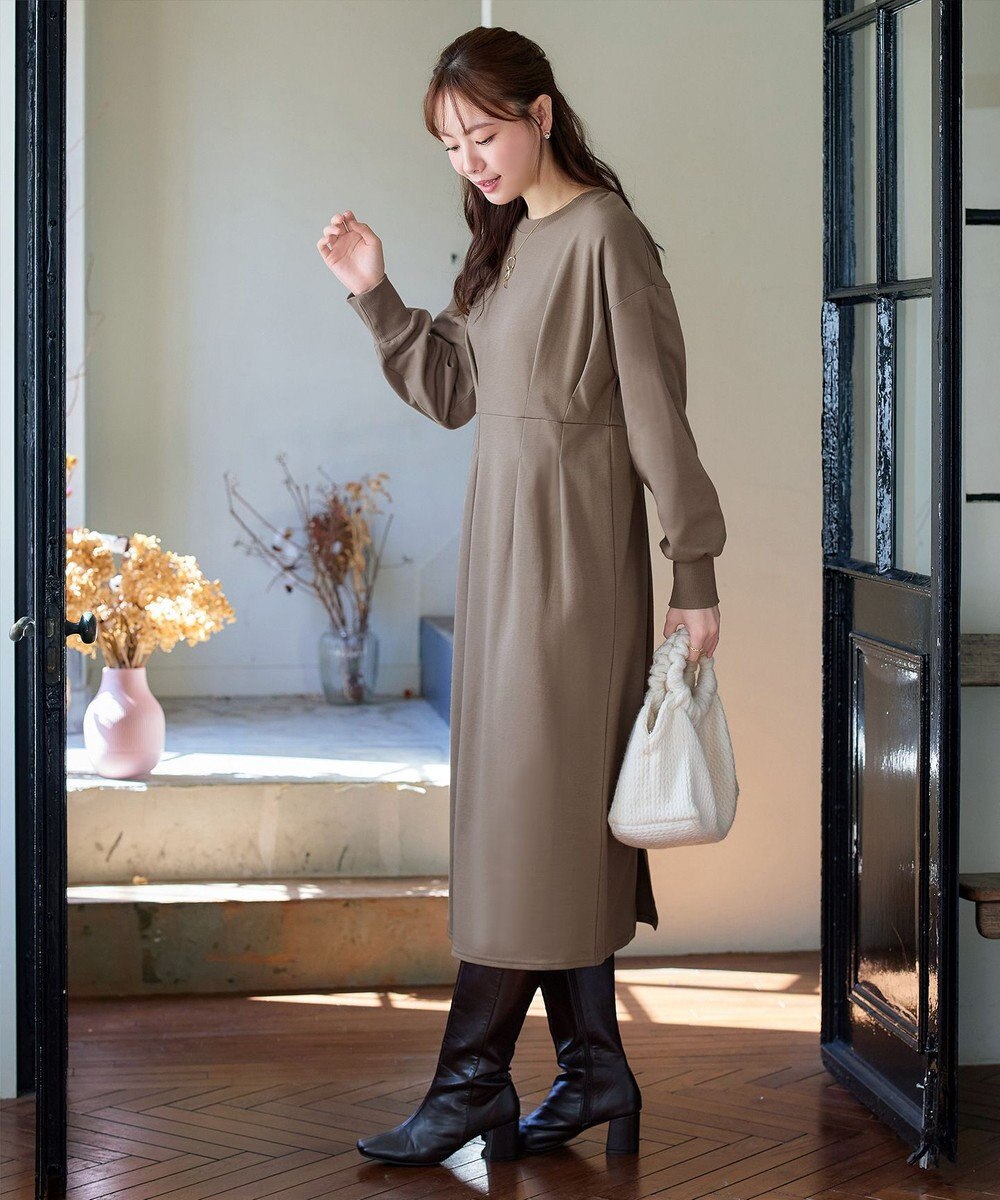 Tiaclasse L 【吸水発熱 / 静電気防止】ポンチタックワンピース 