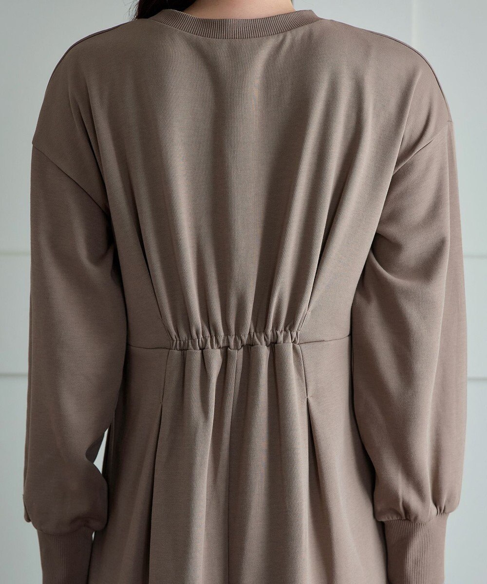 Tiaclasse L 【吸水発熱 / 静電気防止】ポンチタックワンピース 