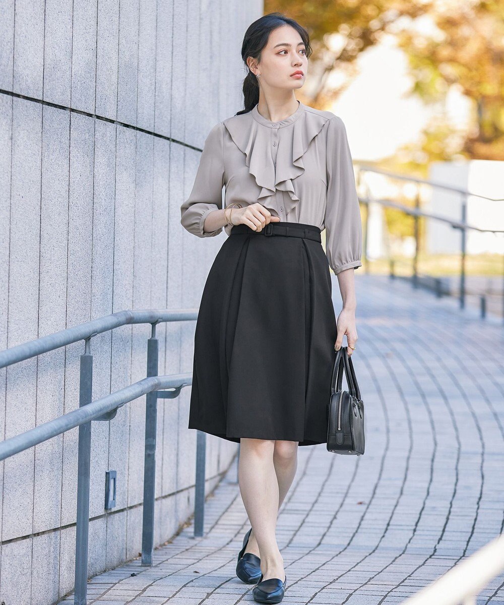 Tiaclasse 【ダブルストレッチ・洗える】ベルト付きタックスカート 