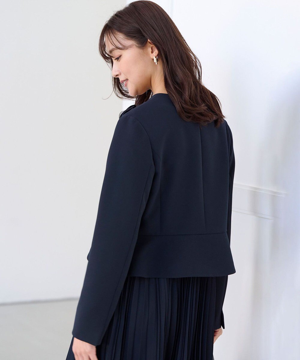 組曲 L 【WEB限定・KUMIKYOKU NAVY】コンフォータブルドレープ ノーカラージャケット 