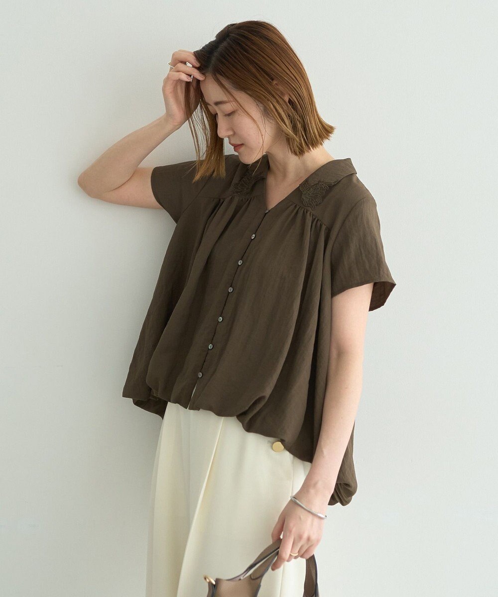YECCA VECCA 刺繍カラーバルーンヘムブラウス 