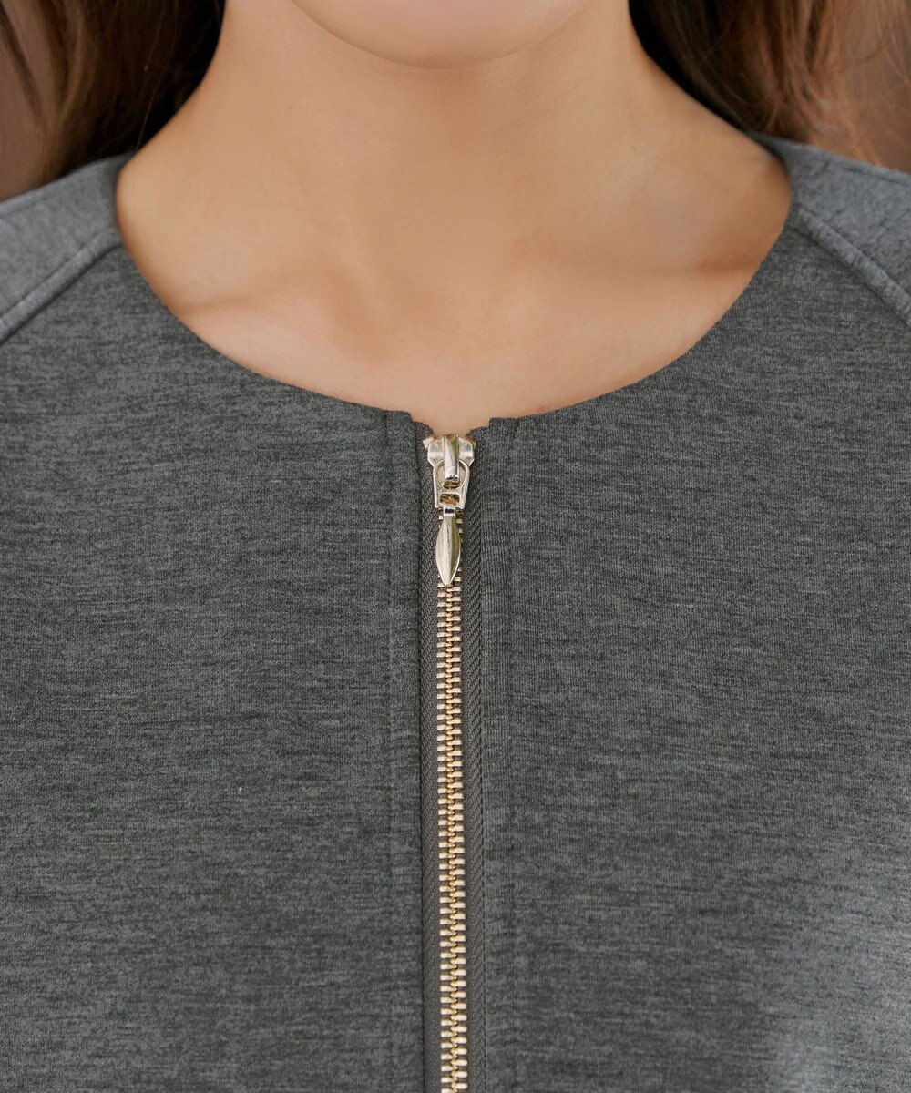 Tiaclasse ダンボールポンチノーカラーブルゾン 