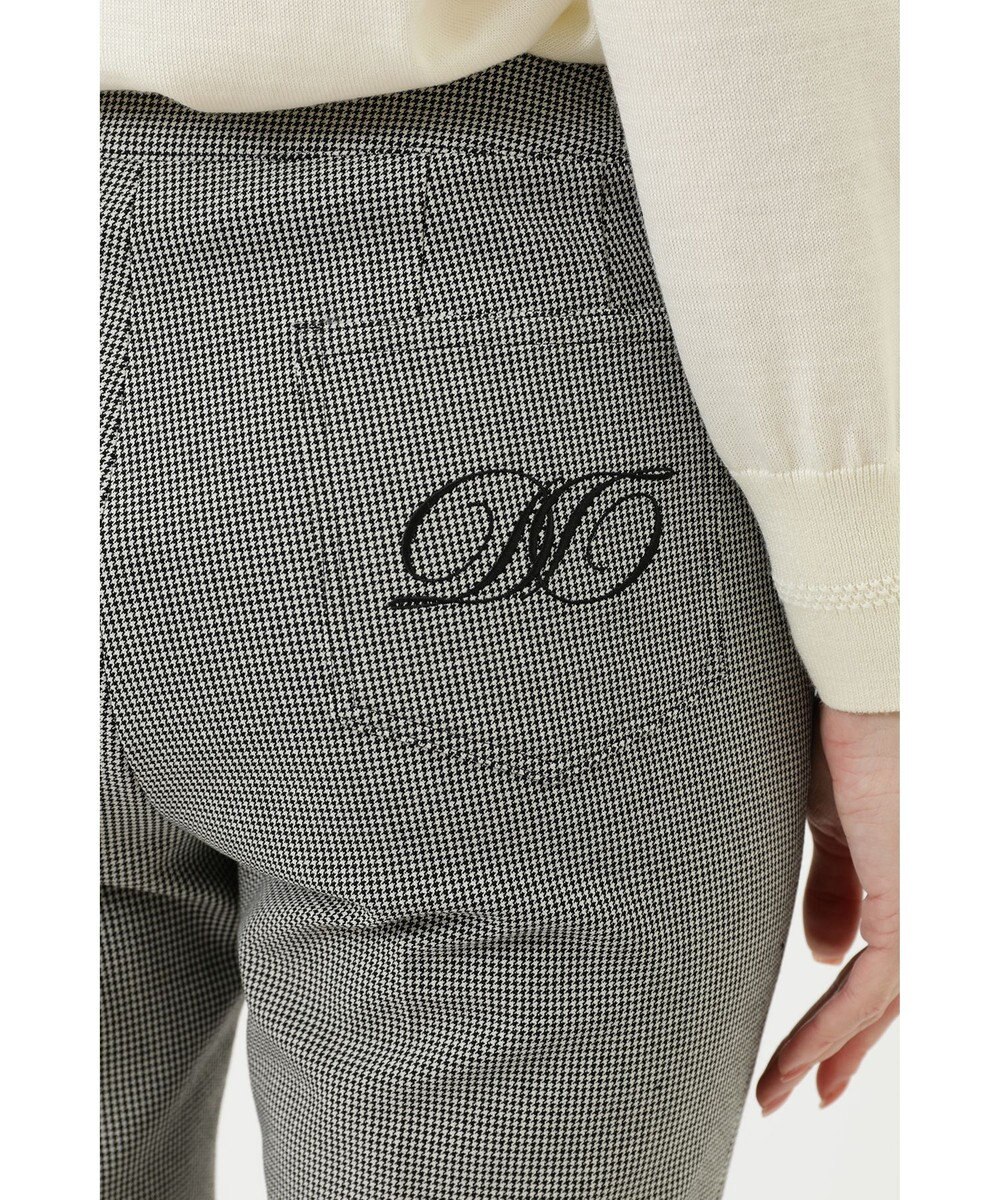 DAKS 裏起毛テーパードパンツ 