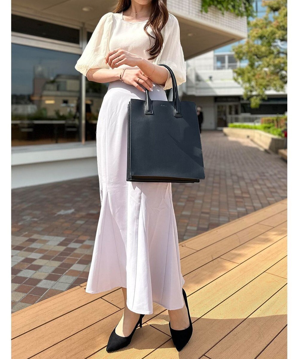 LA BAGAGERIE 【MONICA】アコーディオンスクエアトートM 