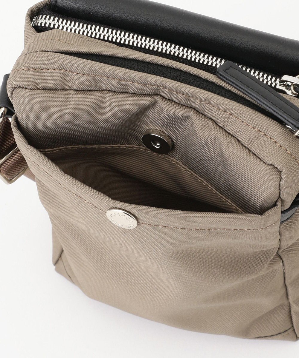 Y'SACCS ベルトスクエアミニマムショルダーバッグ 