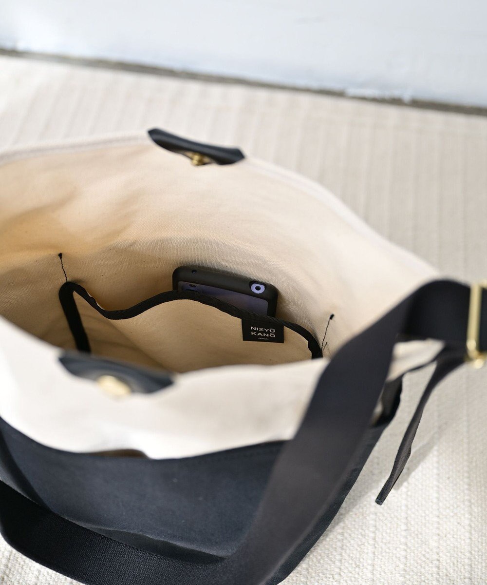 NIZYU KANO TWO-TONEショルダーバッグ Sサイズ 