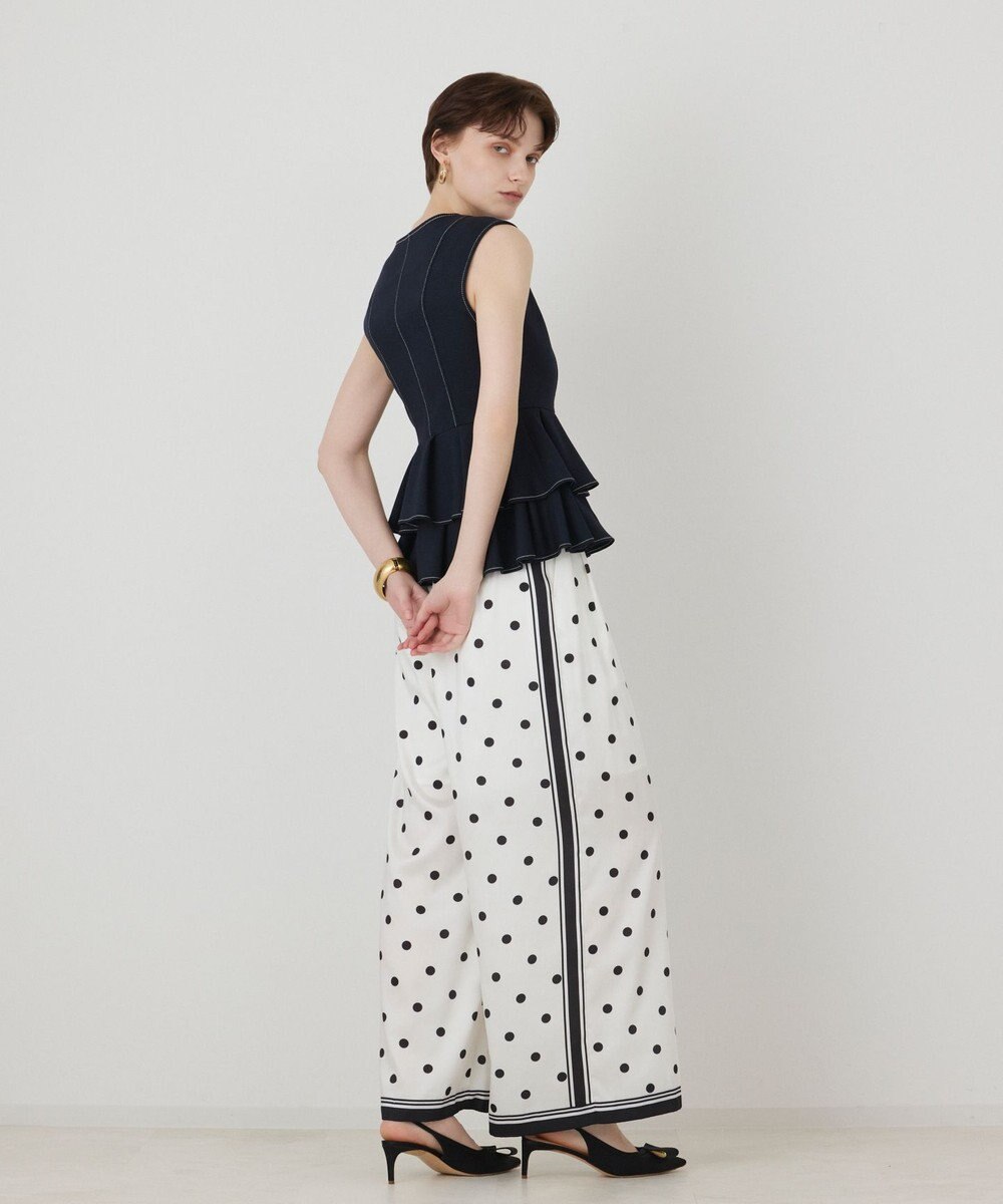 GRACE CONTINENTAL シャンブレーフリルベスト 