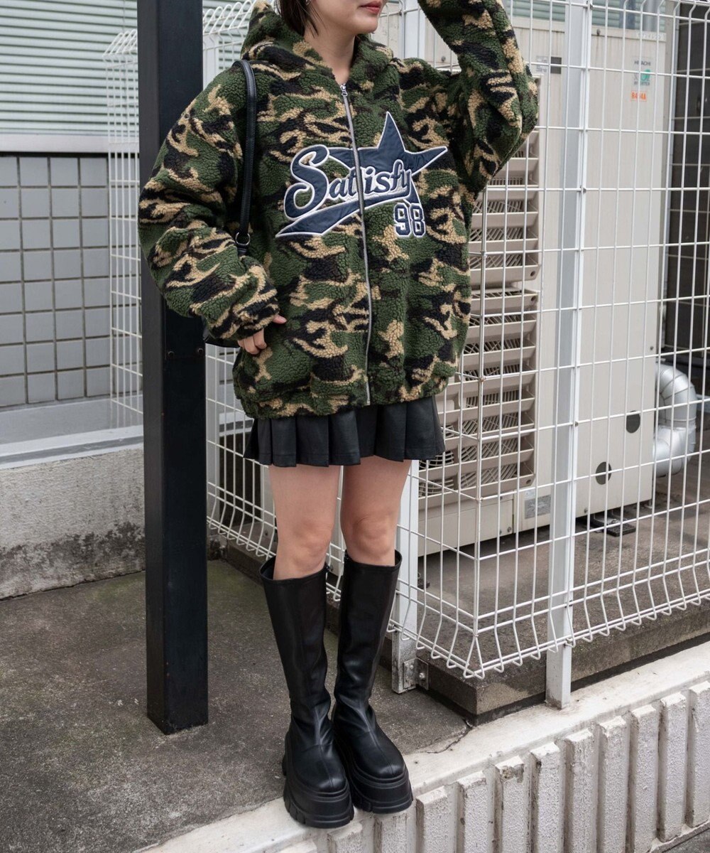 WEGO 迷彩ロゴボアパーカー 