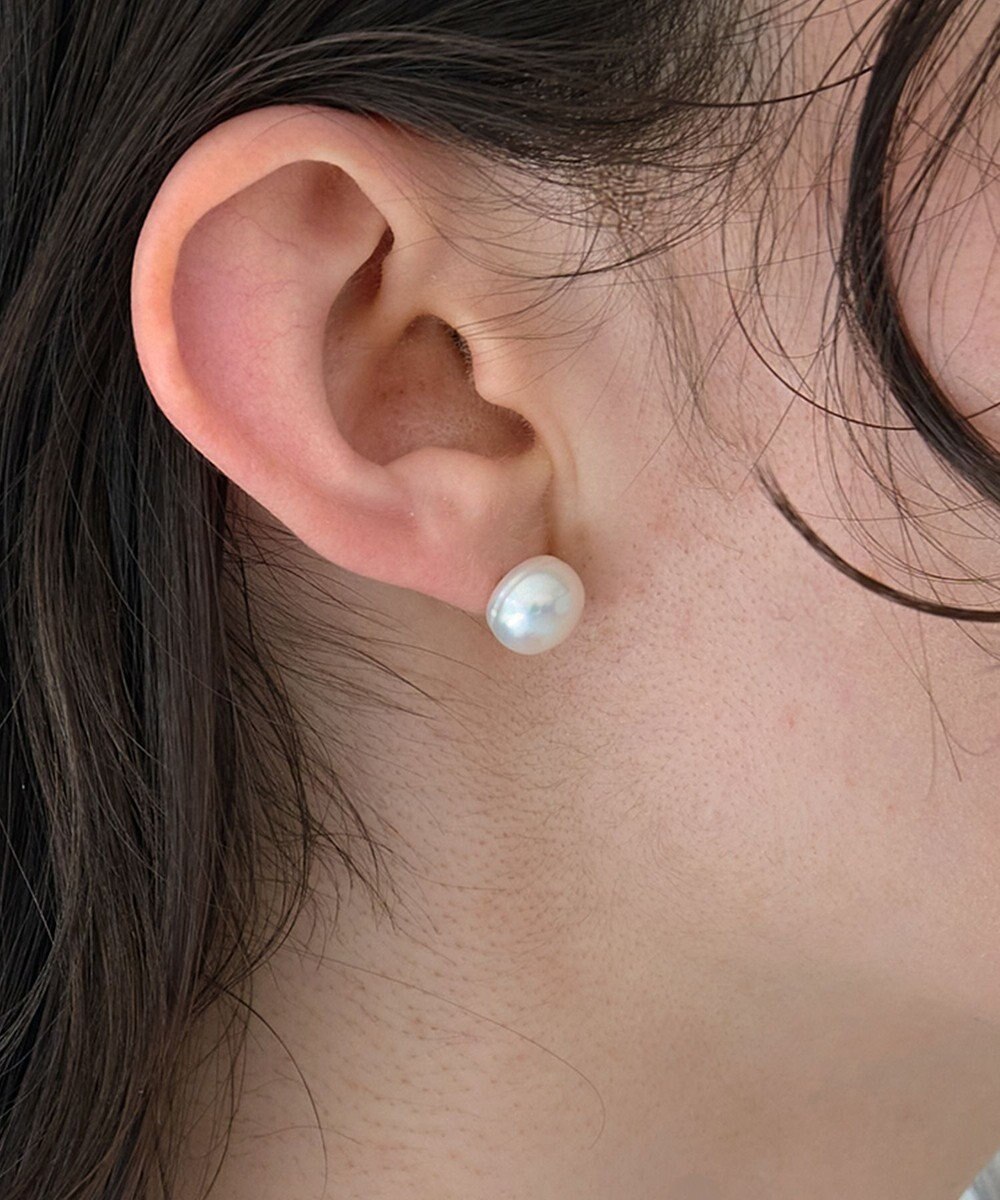 Phoebe 〈金属アレルギー対応〉シェルパール ミニマルスタッドピアス/ホワイト　1.0mmパール 