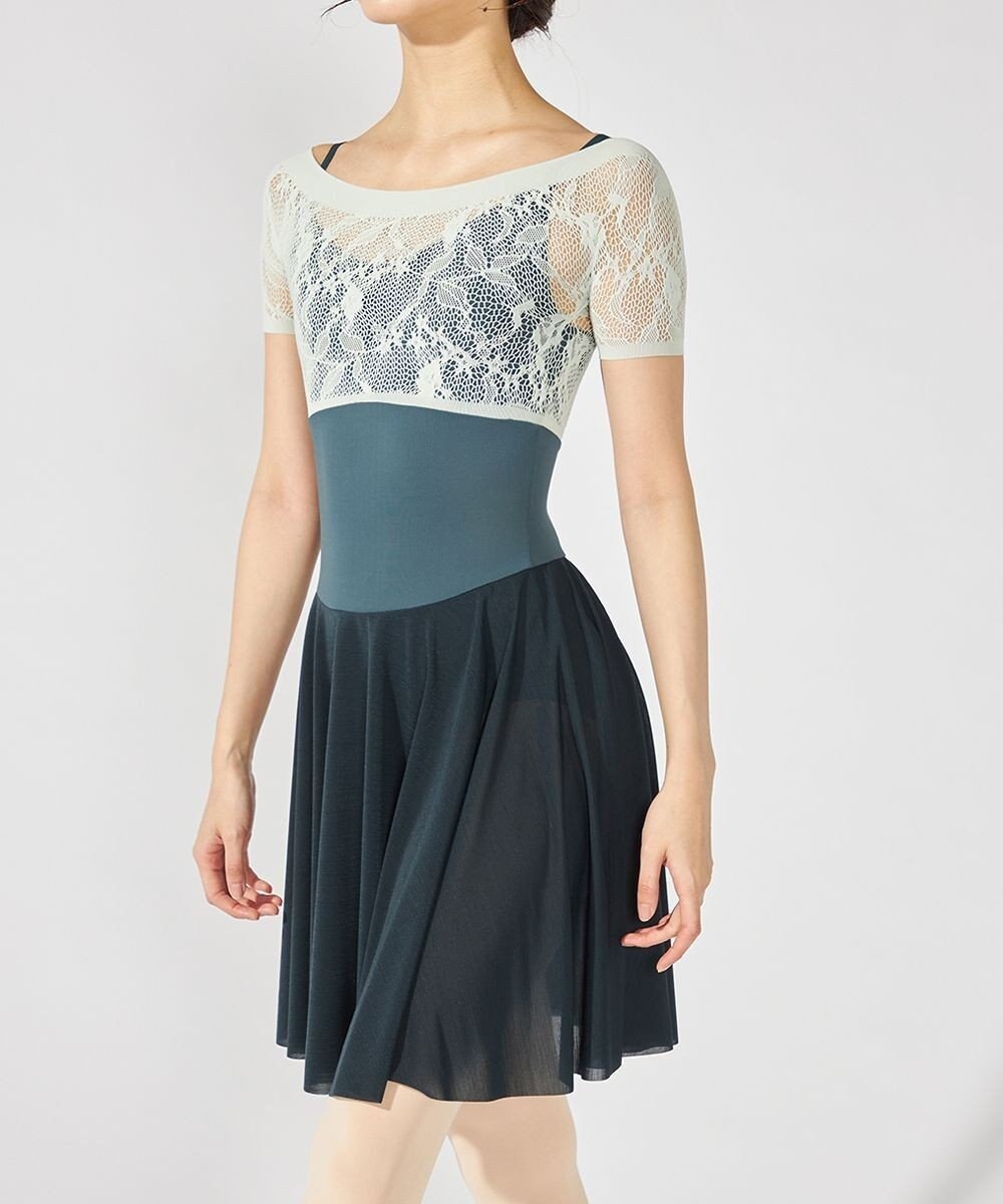 Chacott スカート付レオタード 