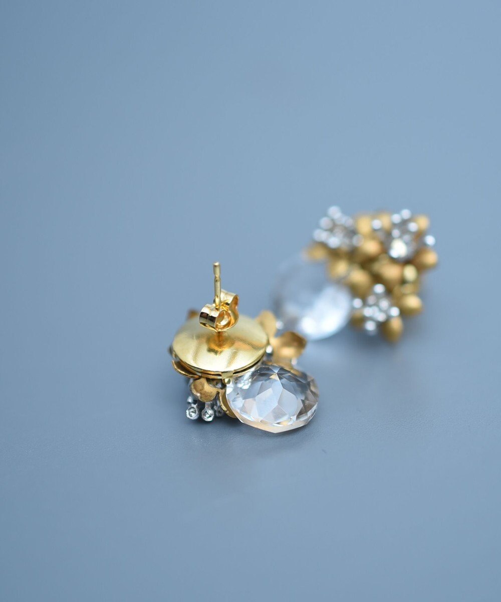 monshiro ウィンターコスモスグラスピアス 