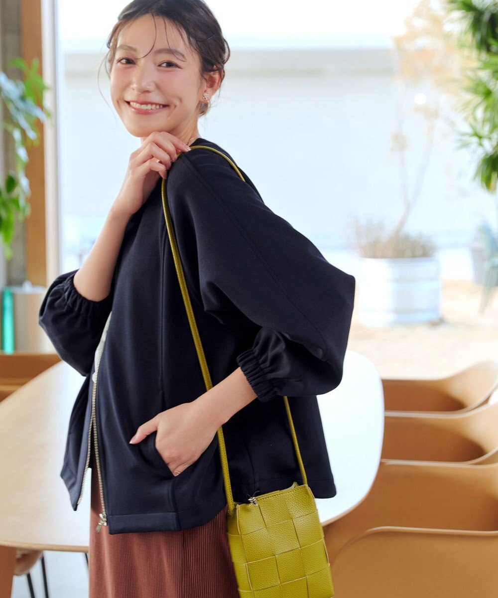 Tiaclasse ダンボールポンチノーカラーブルゾン 