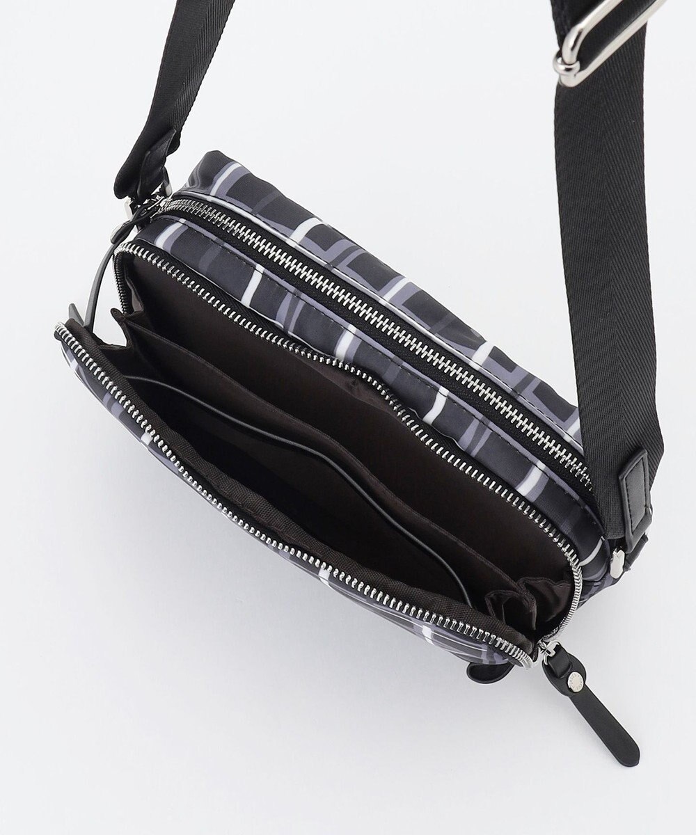Y'SACCS ドローイングチェック ショルダーバッグ 