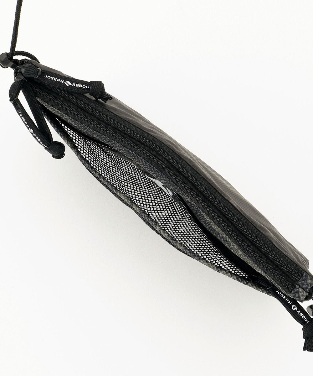 JOSEPH ABBOUD MOUNTAIN 【UNISEX】ECO撥水 3Ｄエンボスストレッチ サコッシュ 