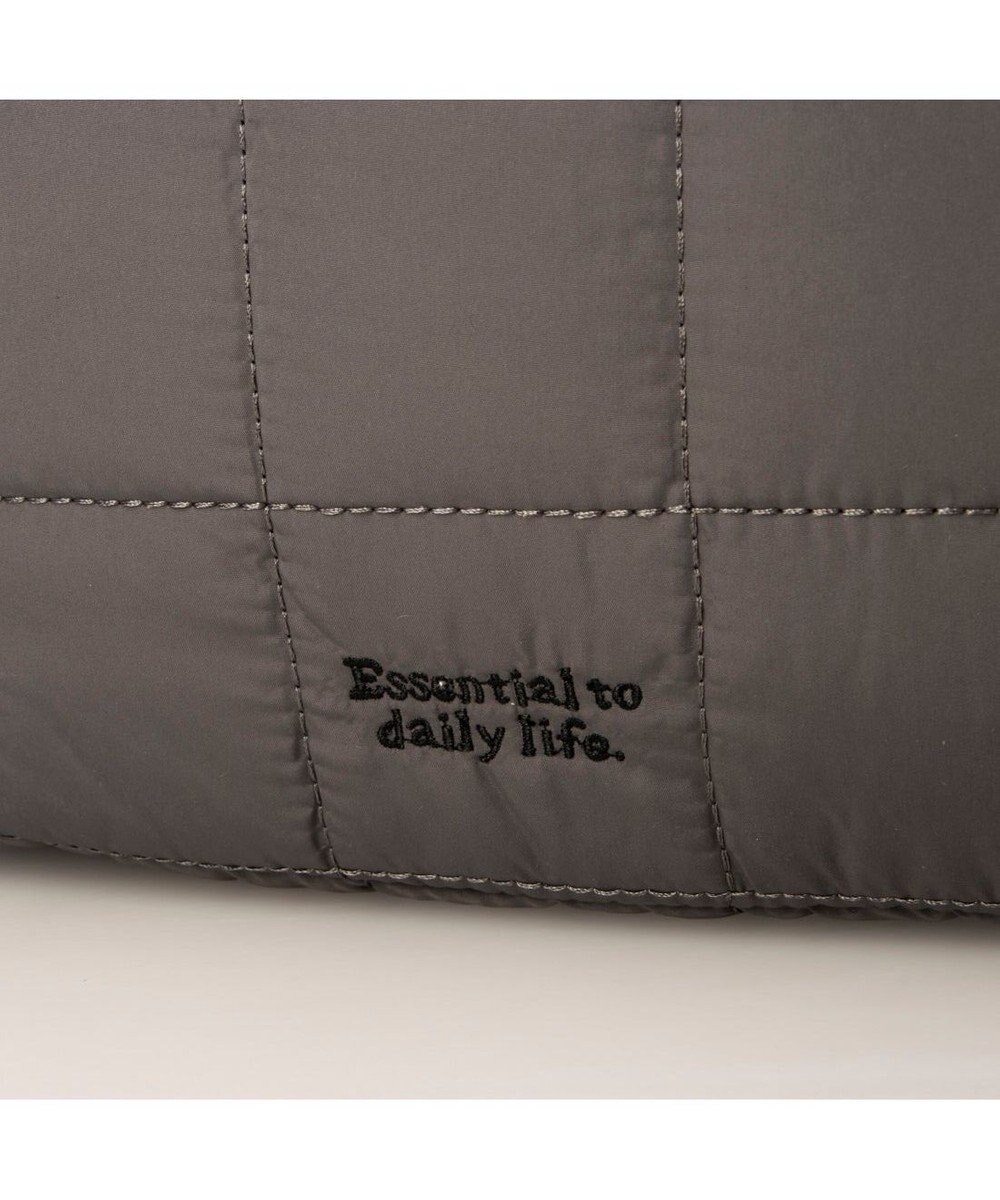 UNBILLION カシュカシュ cachecache / パディング刺繍リュック 