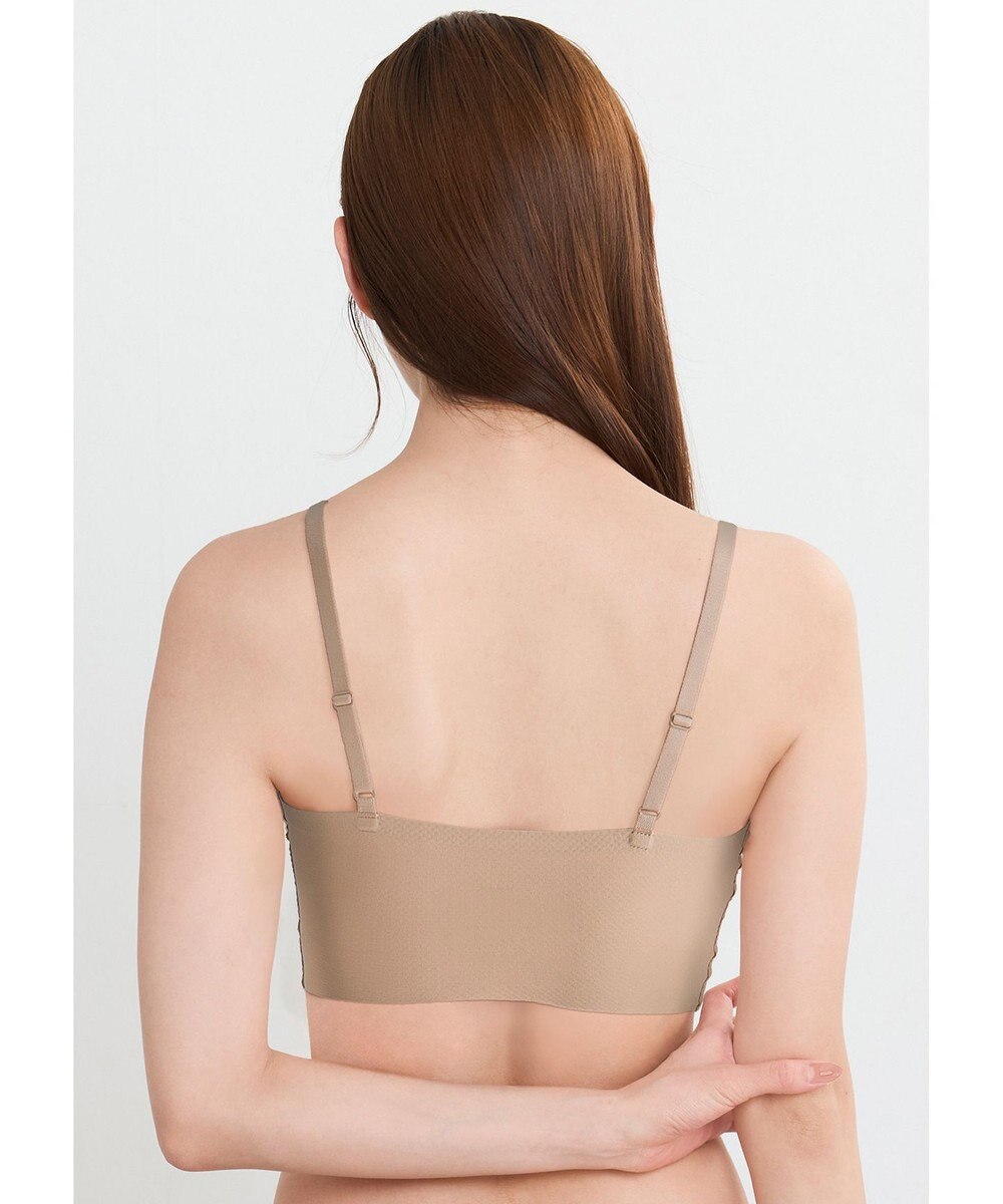 WACOAL 【GOCOCi ゴコチ】 ノンワイヤーブラ ハーフトップ ベタつきにくく乾きやすい 通気性がよい 立体的なバストシルエット ブラトップ レディース CGG271 /ワコール 