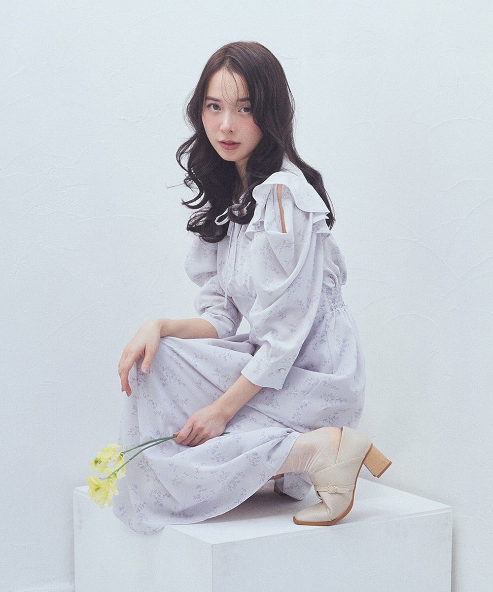 earth music&ecology ラッフルショルダーフラワーワンピース 
