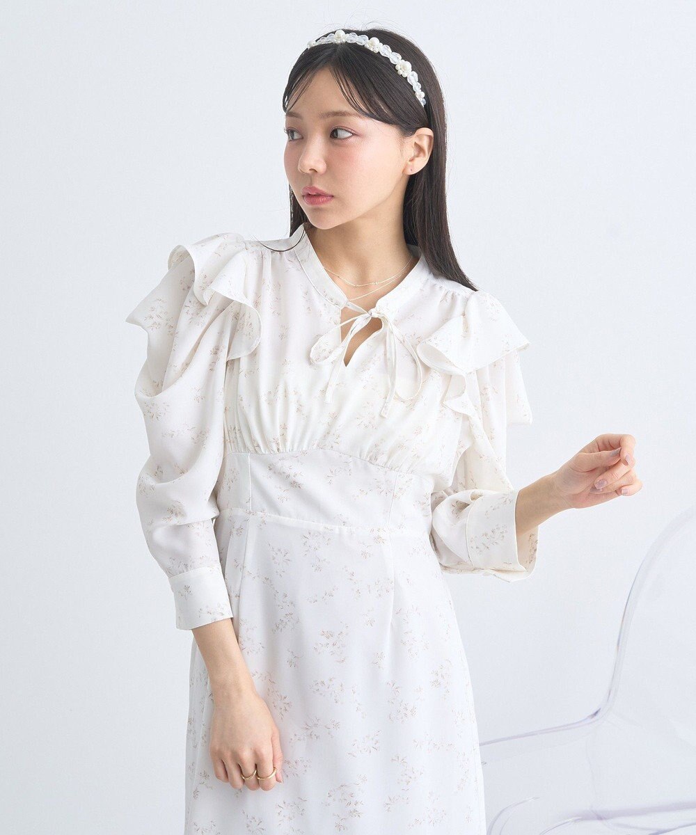 earth music&ecology ラッフルショルダーフラワーワンピース 