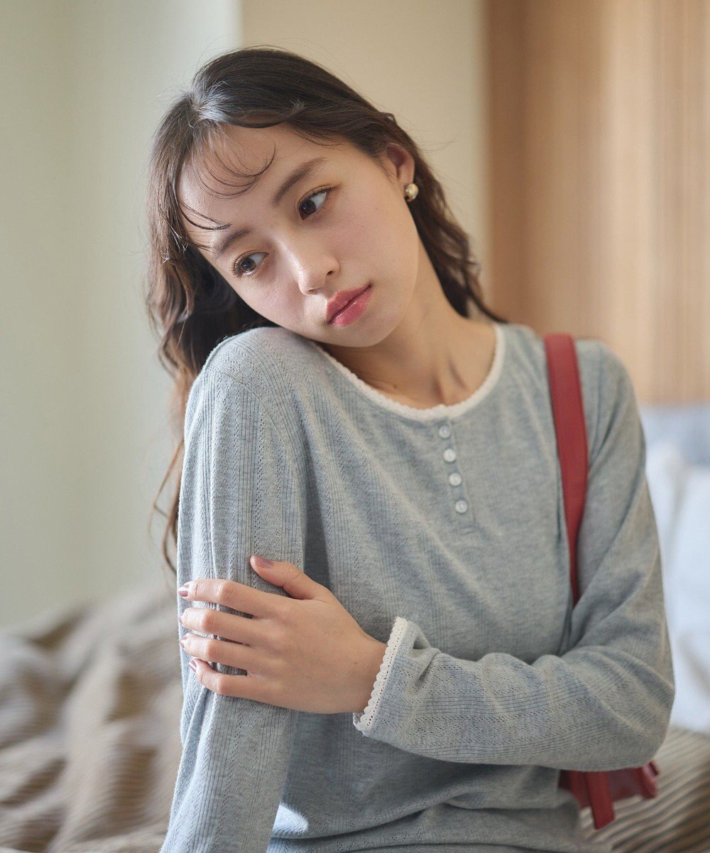 earth music&ecology 【WEB限定】アイレットジャカードタイトプルオーバー 