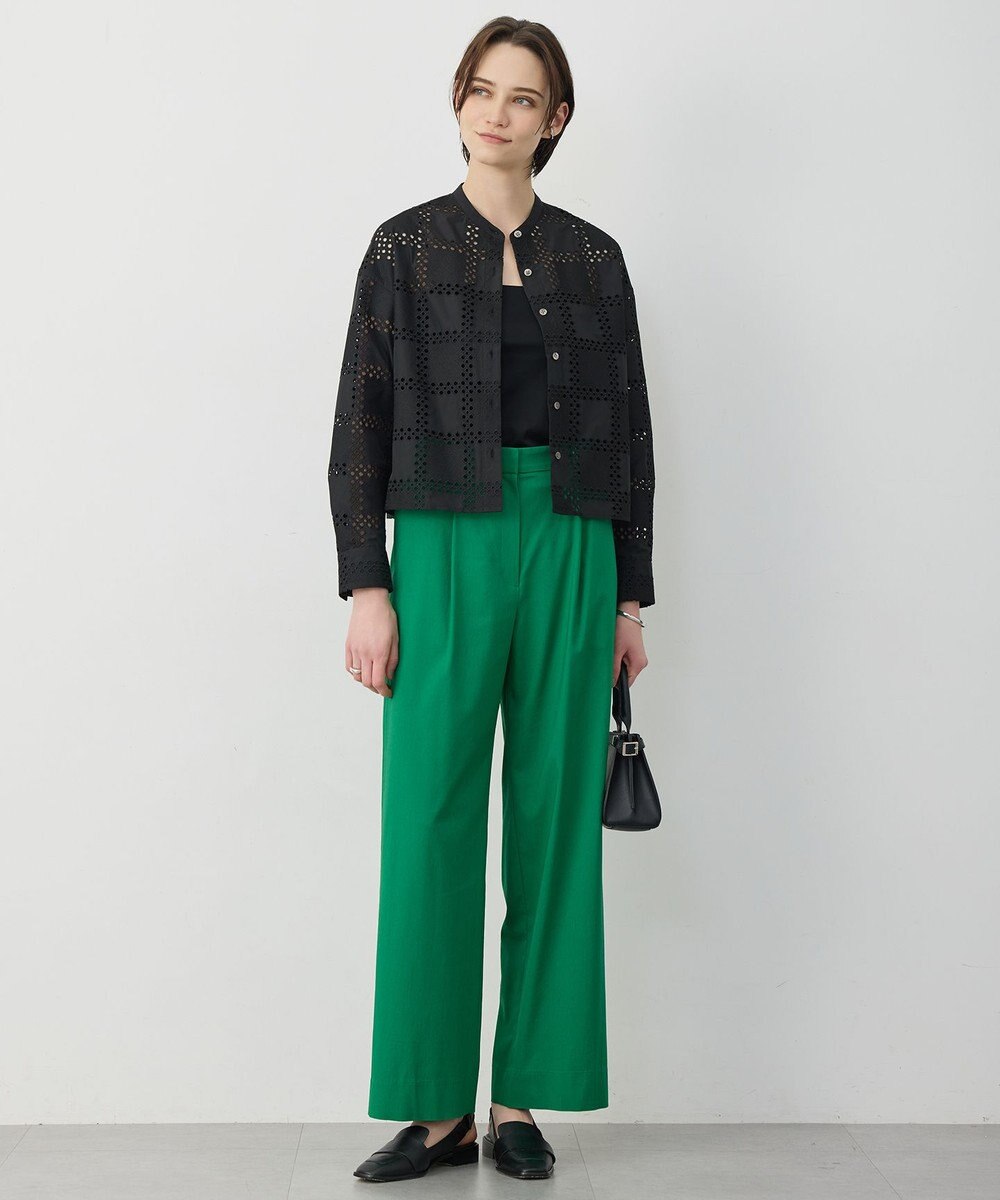 ICB L スクエアエンブロイダリー クロップドシャツ 