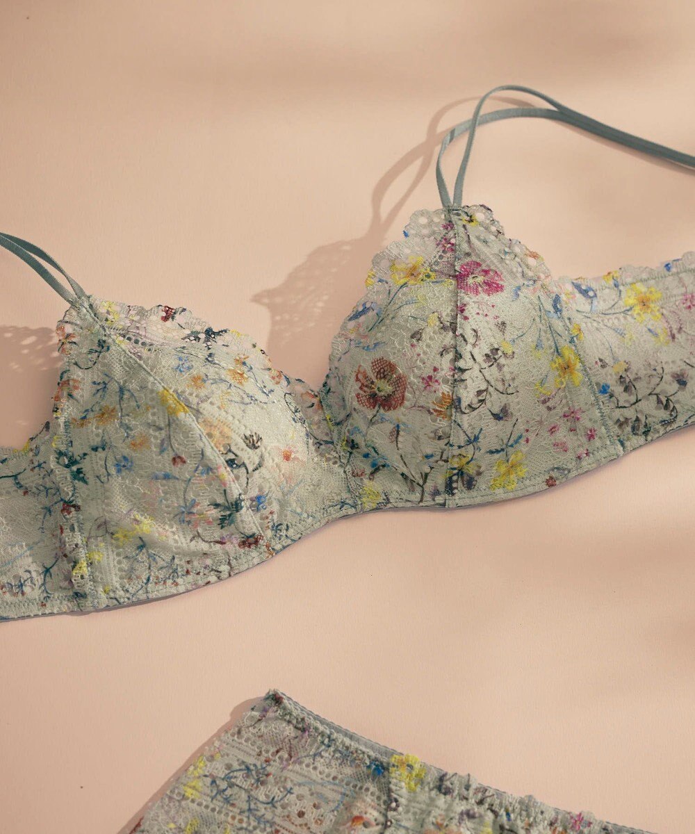 une nana cool MADE WITH LIBERTY FABRIC 特別な日以外の364日つけたくなるブラ 364ブラ レース 