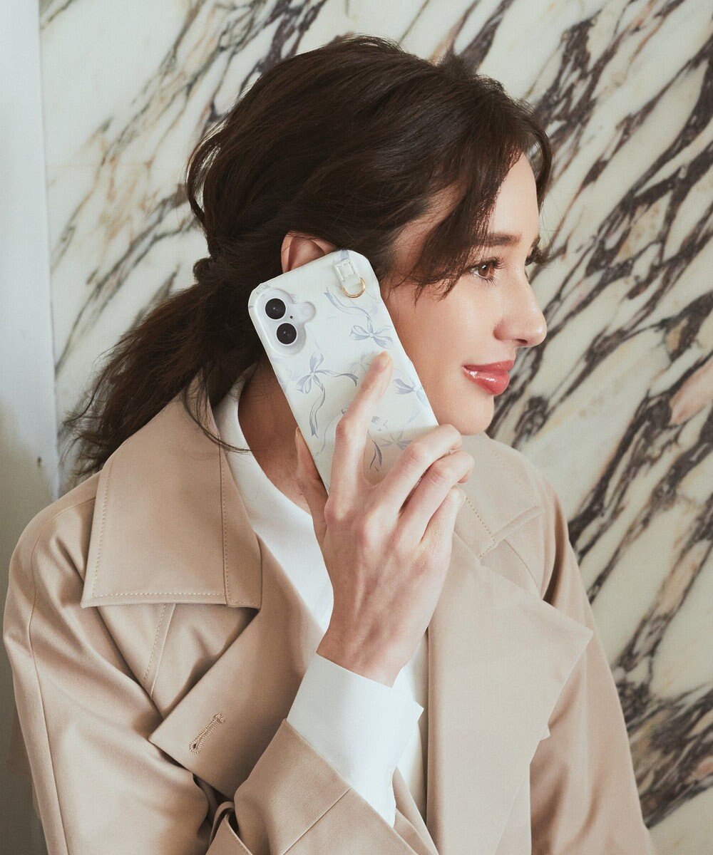 Maison de FLEUR リボンプリントアイフォン16ケース 