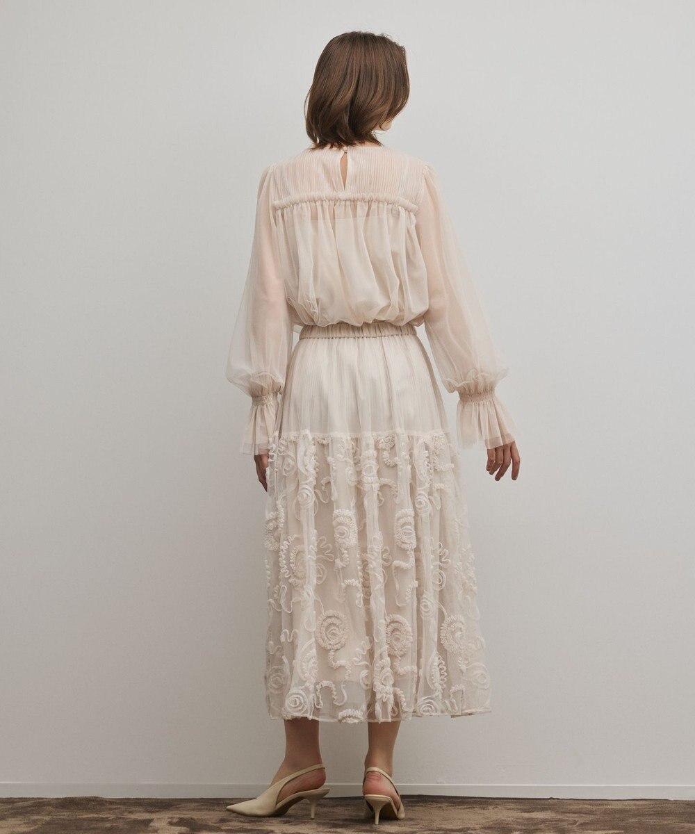 GRACE CONTINENTAL 刺繍チュールスカート 