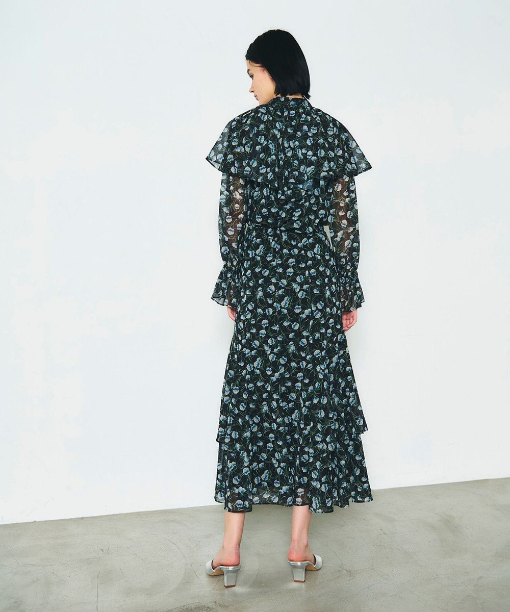 GRACE CONTINENTAL スモールフラワーケープトップ 