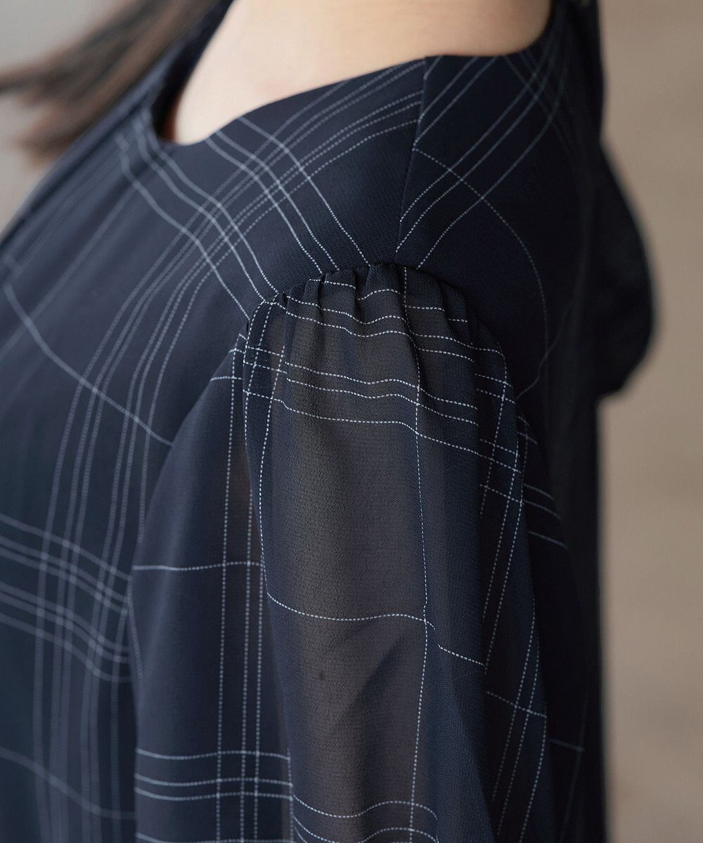 Tiaclasse L シフォンチェックパフスリーブチュニック 