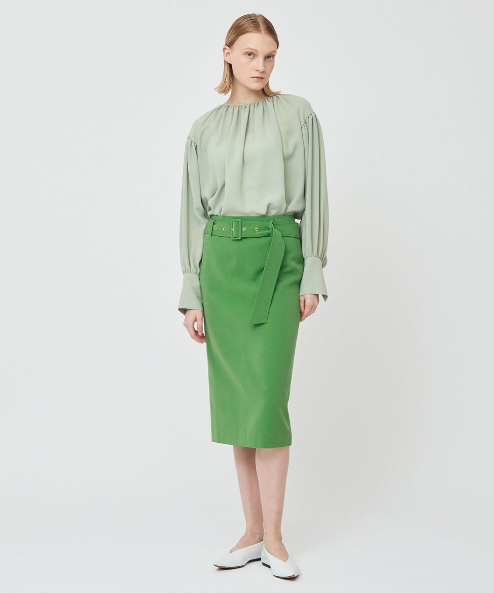 BEIGE， IRIS / ラウンドネックブラウス 