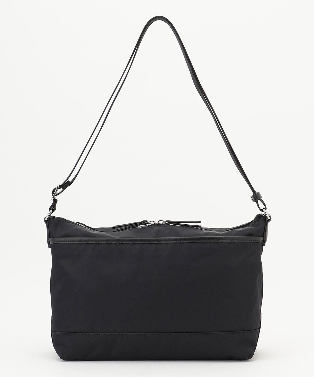 Y'SACCS ナイロン×リサイクルレザー　コンビマルチショルダー 