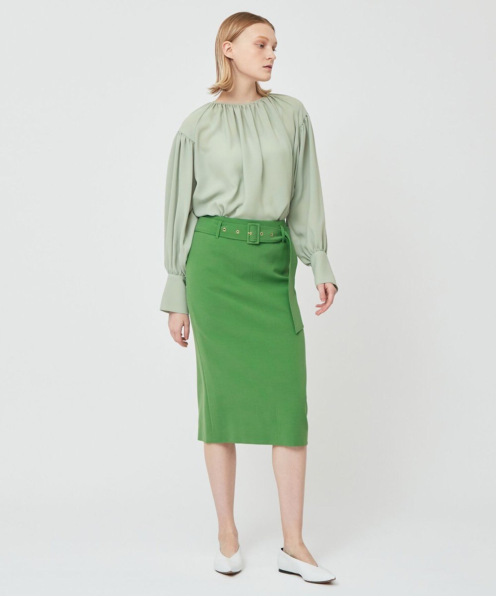 BEIGE， IRIS / ラウンドネックブラウス 