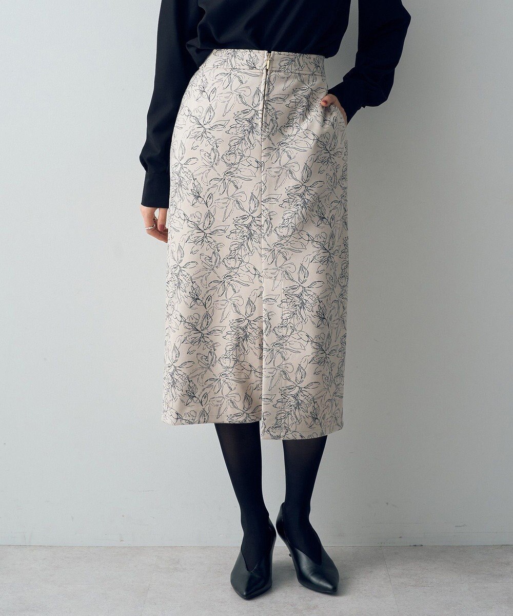 YECCA VECCA フラワー柄フェイクスエードスカート 