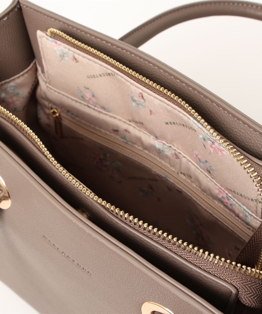 style code  【MERCURYDUO/マーキュリーデュオ】メタルアイレット　両アオリポケット　スクエアハンドバッグ 