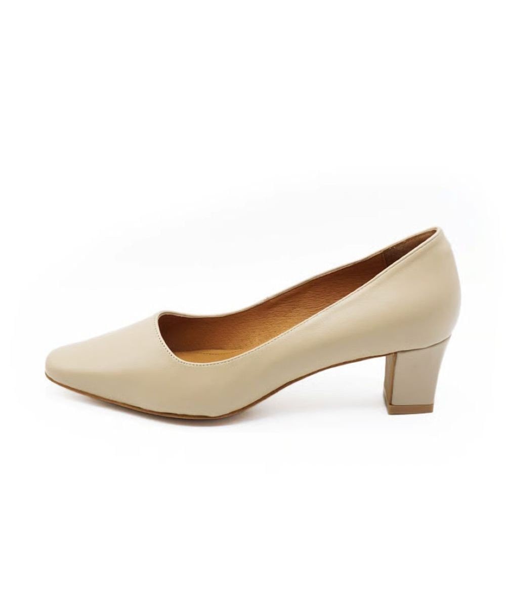APOM スクエアトゥプレーンパンプス50 